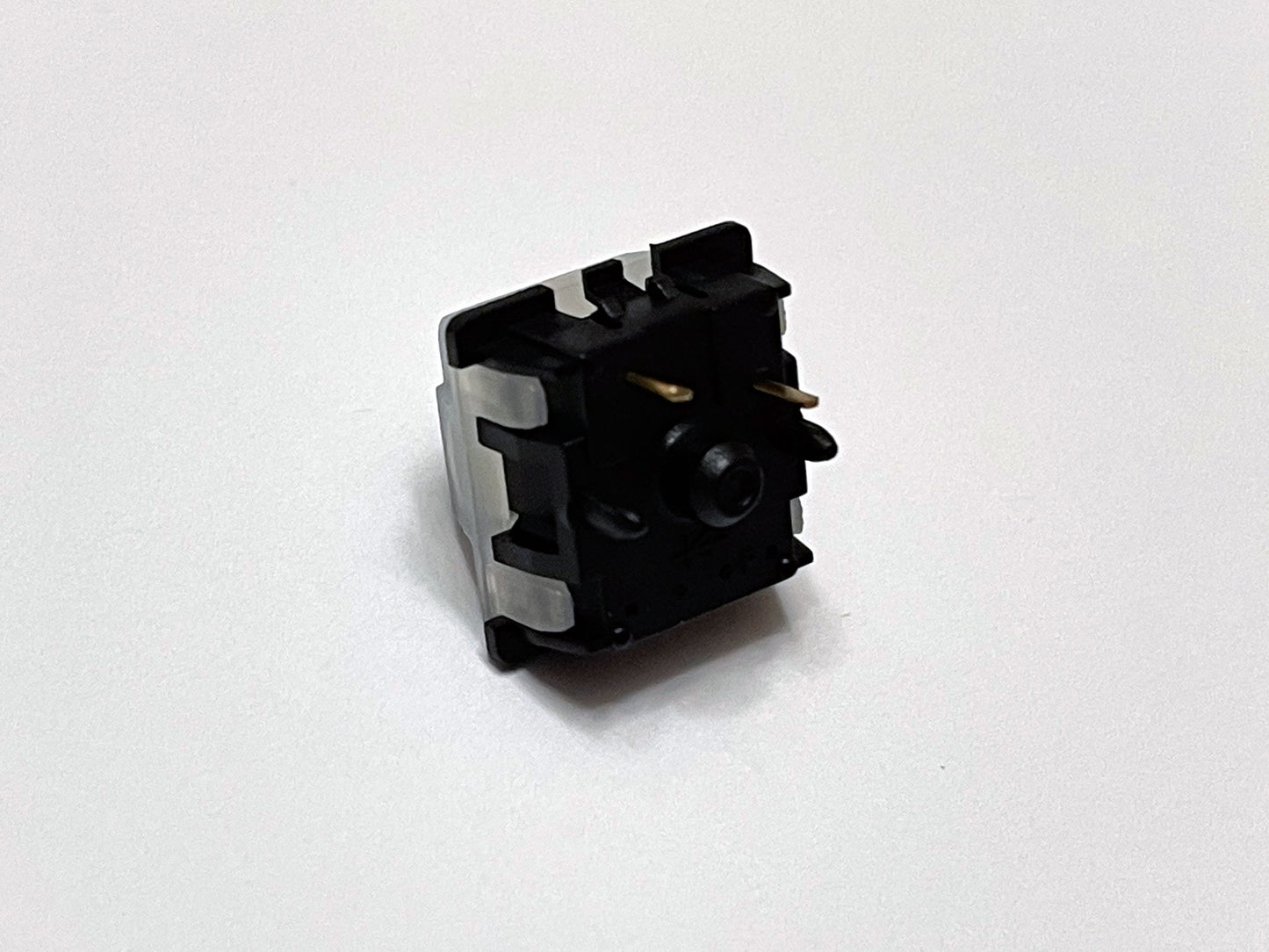 Gateron Milky Switches (Black Bottom Housing)