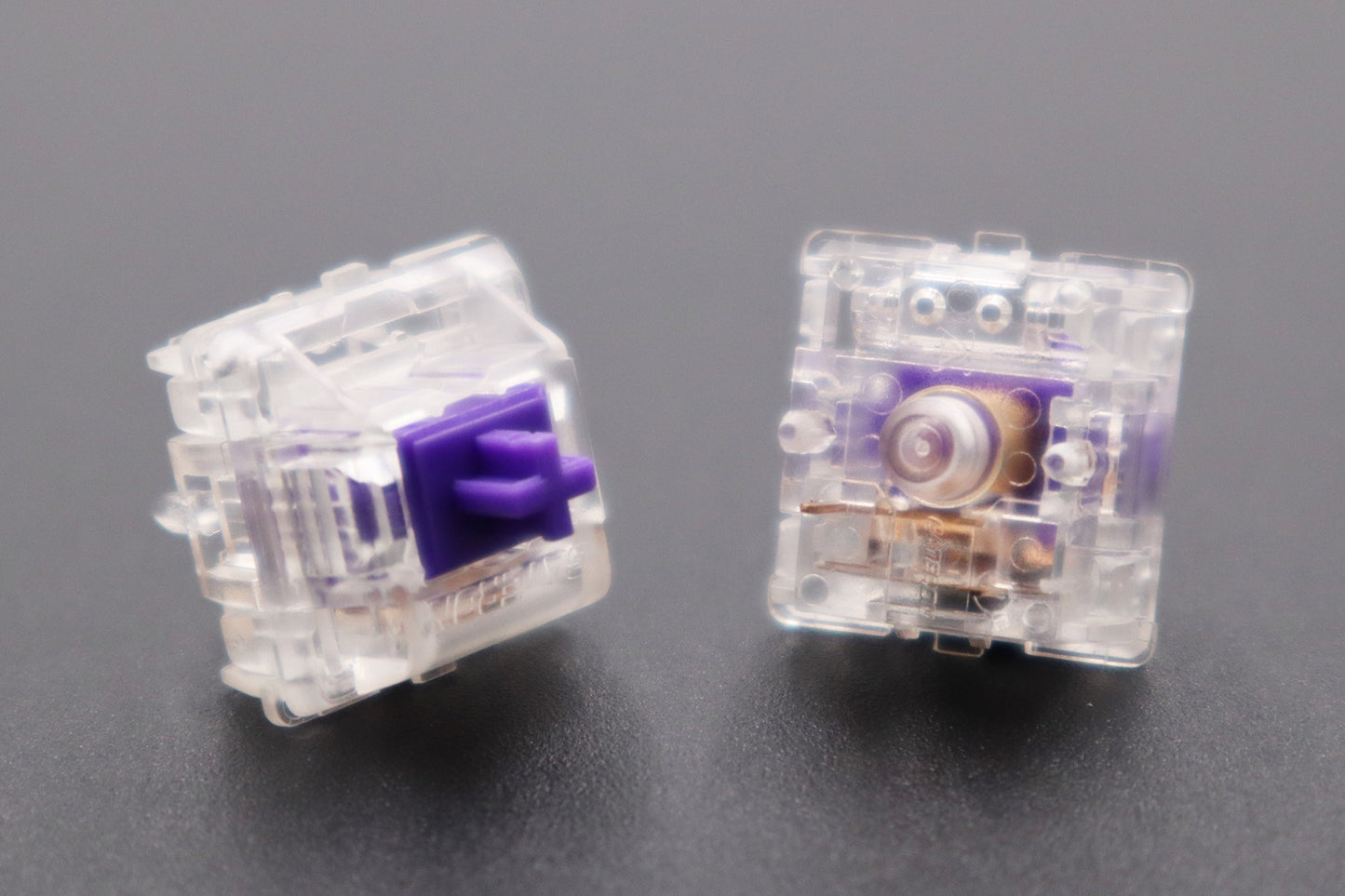 Zeal Purple Zealios V2 Switches (tactile)