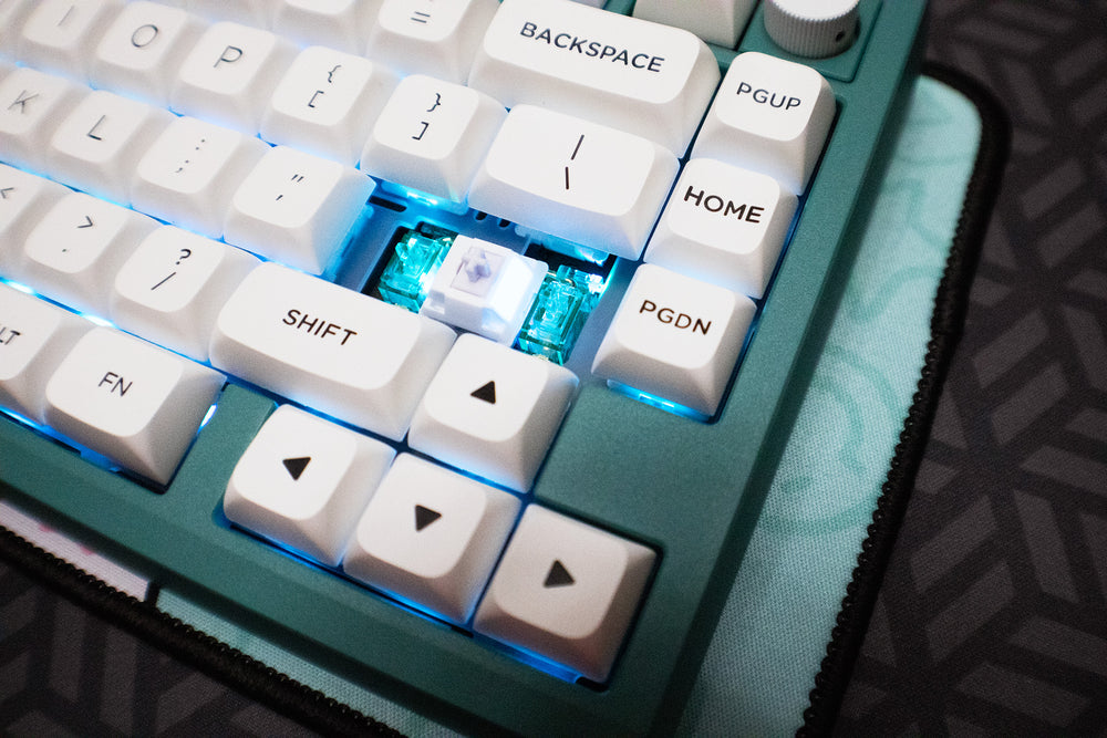 Zoom75 Tri-Mode Wireless RGB Hotswappable 75% Keyboard – Upgrade