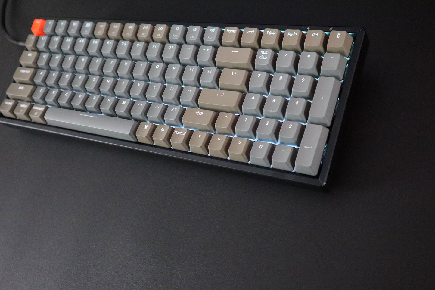 
                  
                    Keychron K4, Metal Case Top with RGB, Wireless and Wired Mechanical Keyboard
                  
                